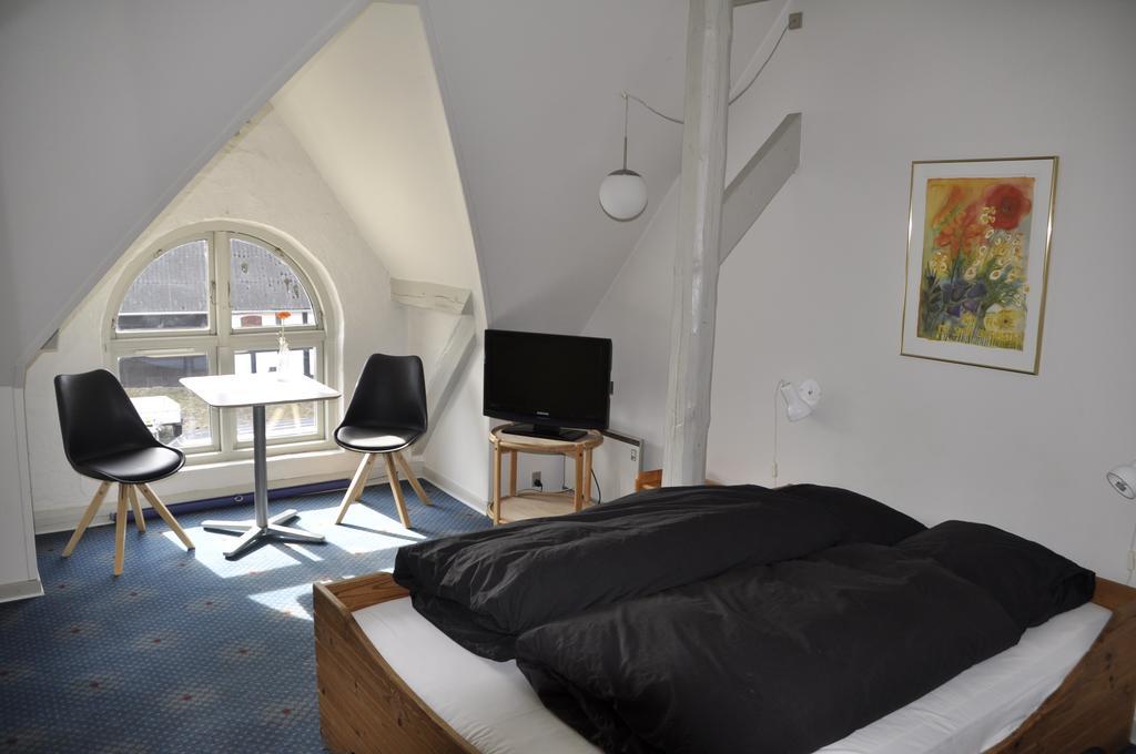Lundsgaard Bed & Breakfast Faborg Bagian luar foto